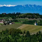 Cascina Nomade - Wine & Scenic Retreat * Dogliani