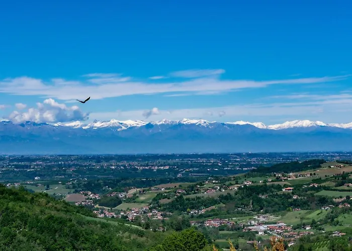 Cascina Nomade - Wine & Scenic Retreat *