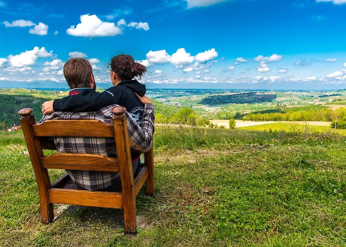 Cascina Nomade - Wine & Scenic Retreat * Dogliani